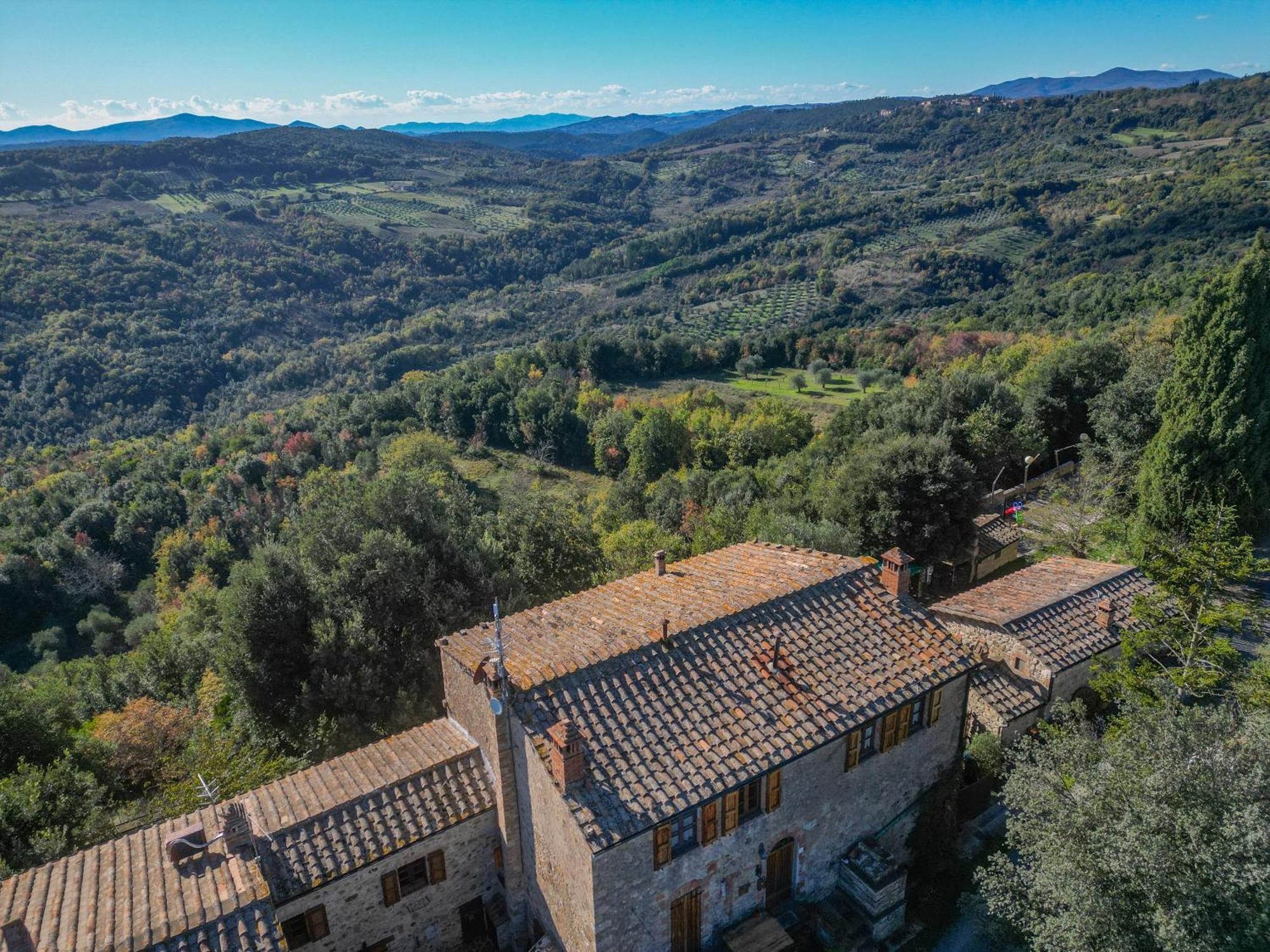 Вілла Agriturismo Antico Borgo Montacuto Pari Екстер'єр фото