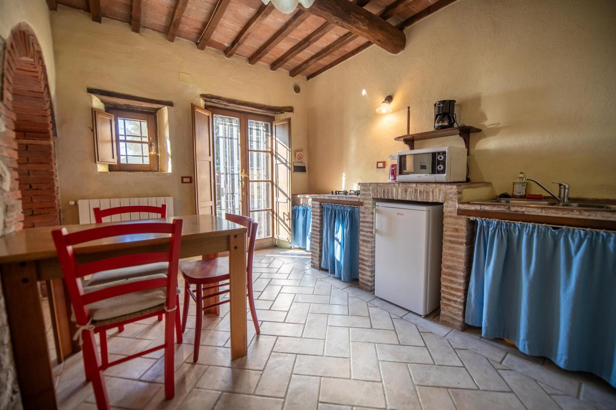 Agriturismo Antico Borgo Montacuto Pari Екстер'єр фото