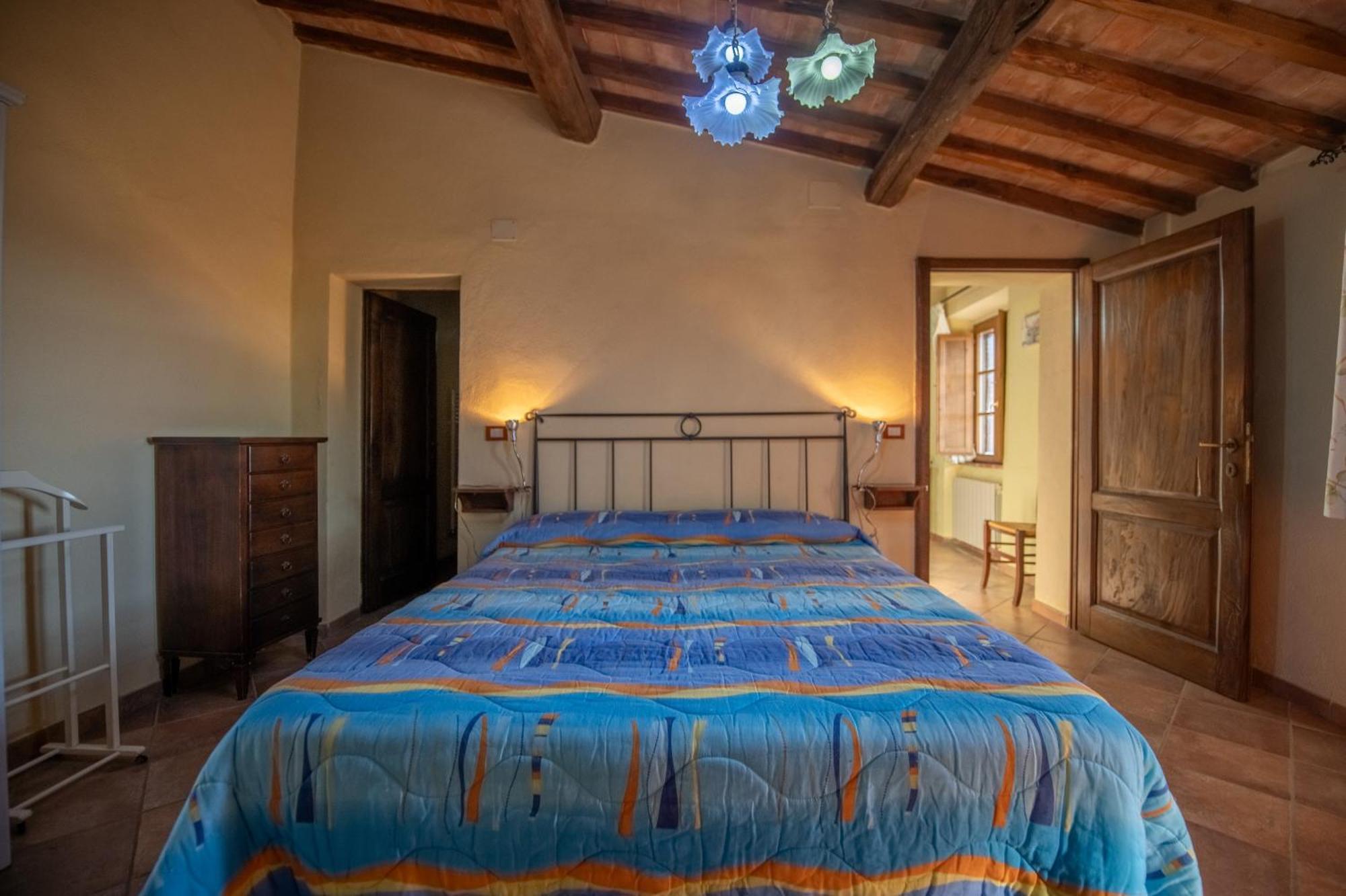 Agriturismo Antico Borgo Montacuto Pari Екстер'єр фото