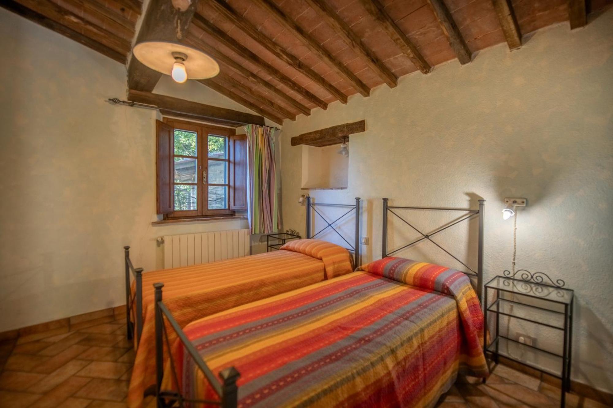Agriturismo Antico Borgo Montacuto Pari Екстер'єр фото