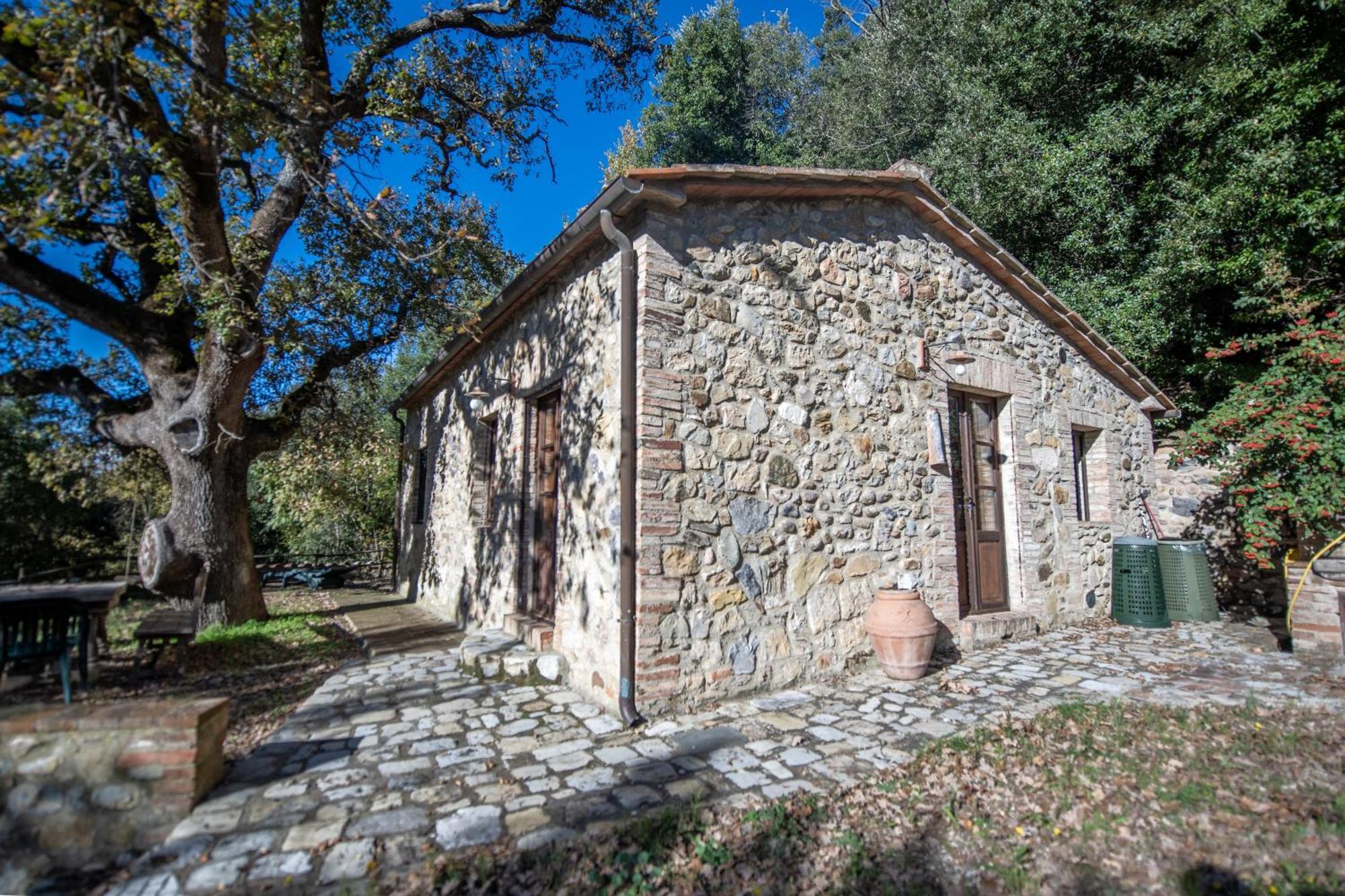 Agriturismo Antico Borgo Montacuto Pari Номер фото